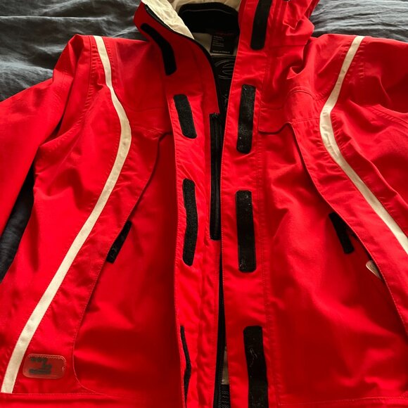 Women's Eider Red Goretex Ski Snowboard Jacket Size 38 (Small/Medium) - Picture 9 of 13